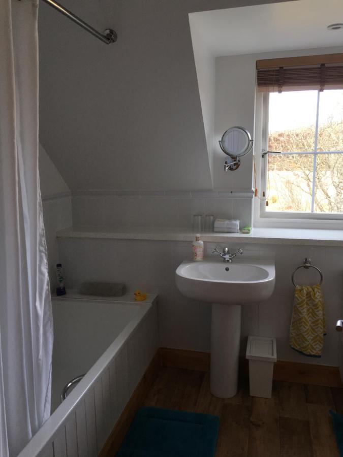 Off The Hill B&B Isleornsey  Εξωτερικό φωτογραφία